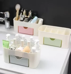 Makeup storage stand