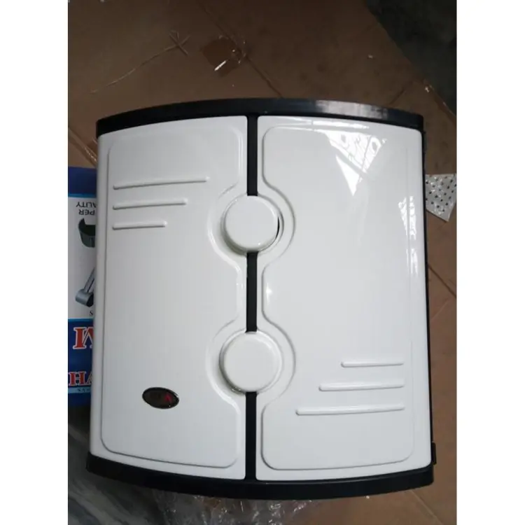 Bathroom corner cabinet