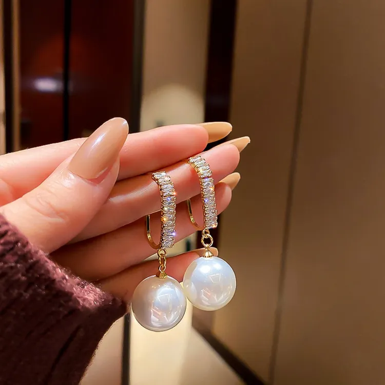 Elegant Korean Earrings for Women Golden Round
