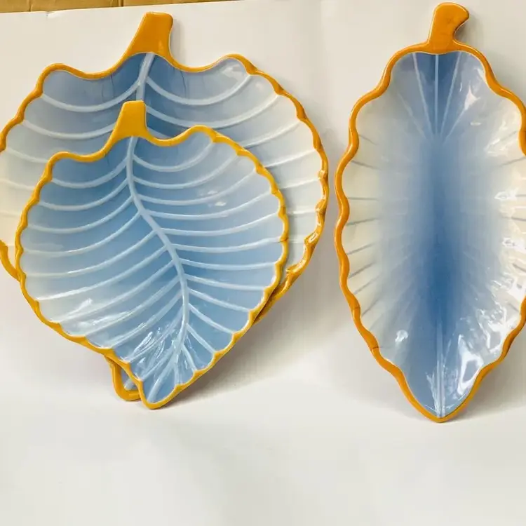 Set of 3 Melamine Leaf Platter Trays for Fruit and Salad Serving