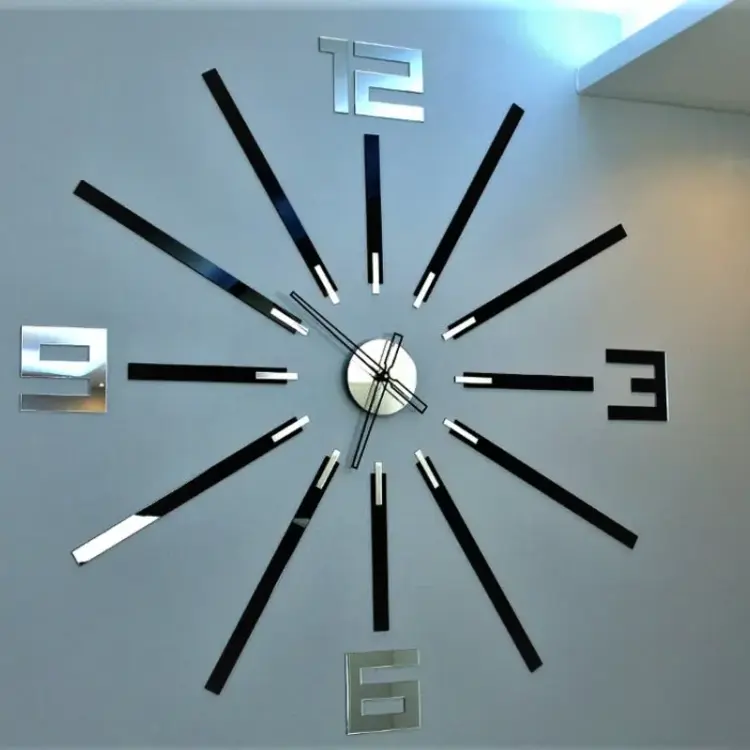 Stylish Acrylic Wall Clock European Design for Bedroom and Dining Room