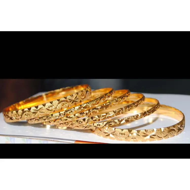 Golden Bangles Set 6 piece for women